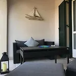 Sirios アパート